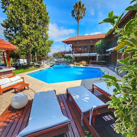 Hotel Carlos Paz วิญาการ์ลอสปาซ ภายนอก รูปภาพ