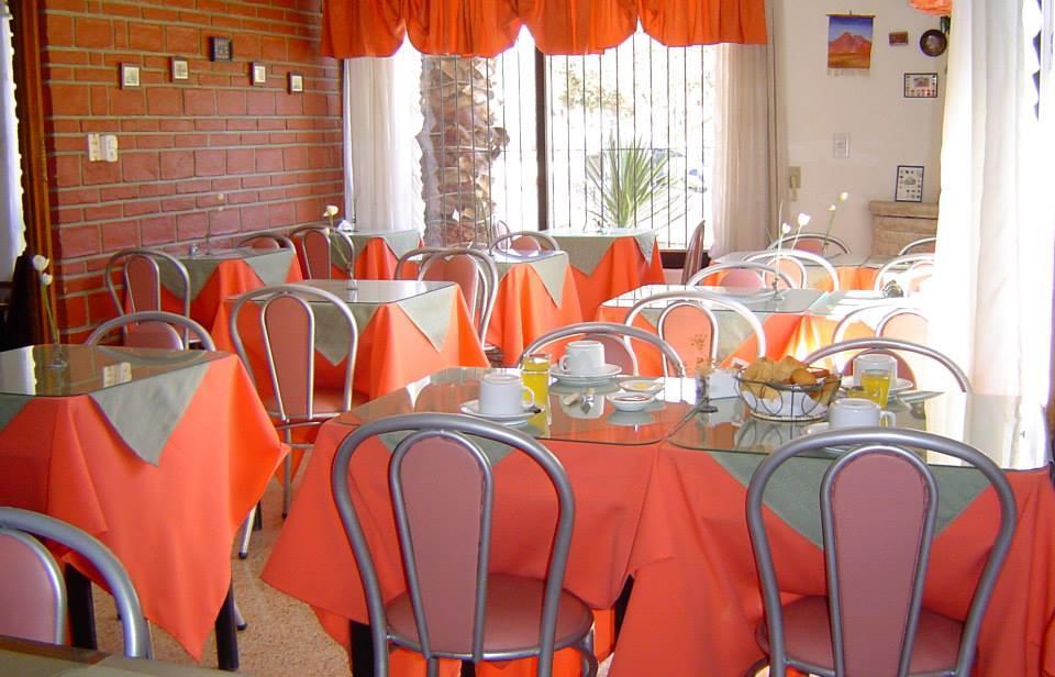 Hotel Carlos Paz วิญาการ์ลอสปาซ ภายนอก รูปภาพ