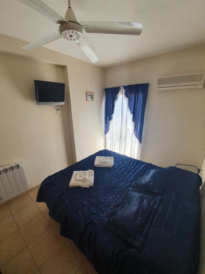 Hotel Carlos Paz วิญาการ์ลอสปาซ ภายนอก รูปภาพ